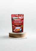 Premium Decaf Strawberry Black Tea